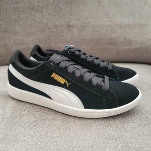 Puma Vikky Sneakers - Size 7.5